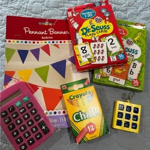 Dr. Seuss Flash Cards and Crayola Chalk Set Lot of 6 kids items